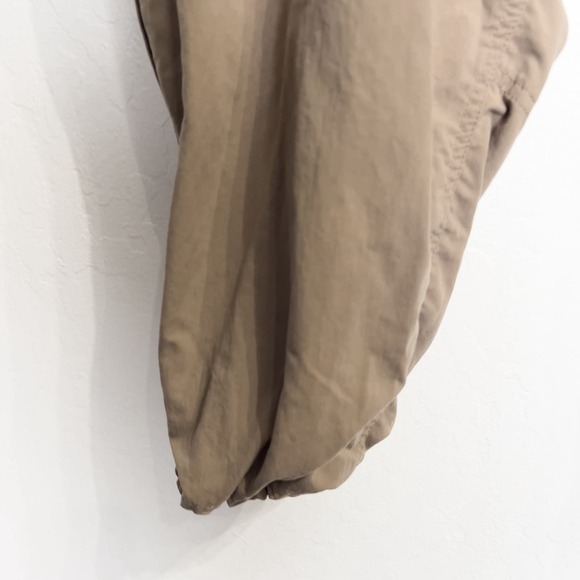 Mountain Hardwear Convertible Shorts Pants Mens Large Tan Khaki Hiking Outdoors - Picture 6 of 10